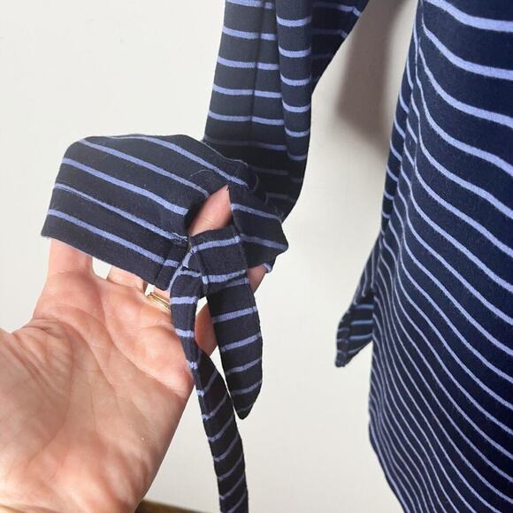 Loft Women's Top S Navy Blue Striped Tie Long Sleeve Slit Hem Tunic T-Shirt - Picture 4 of 8